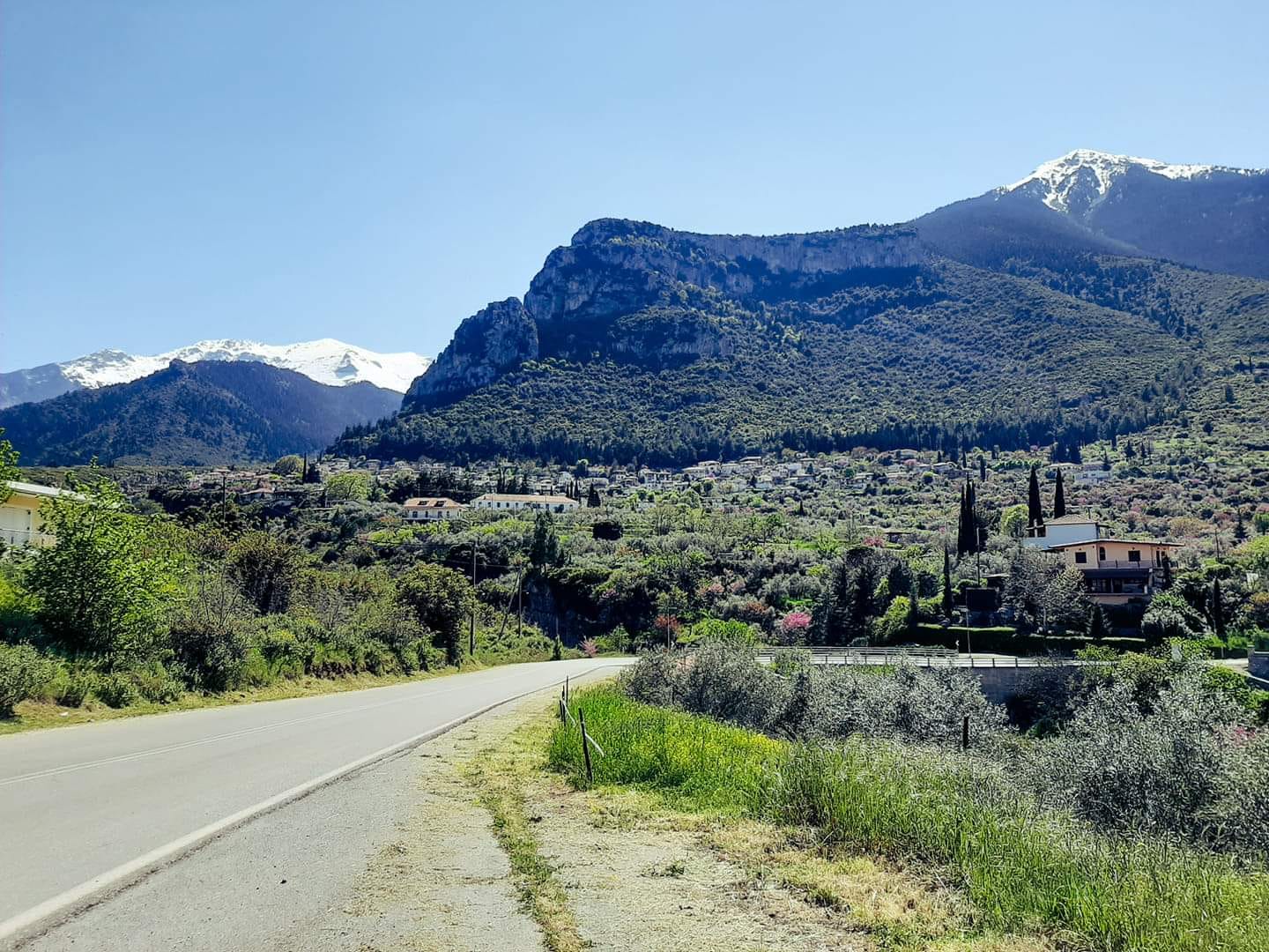Πεζοπορία στον ΠΑΡΝΑΣΣΟ