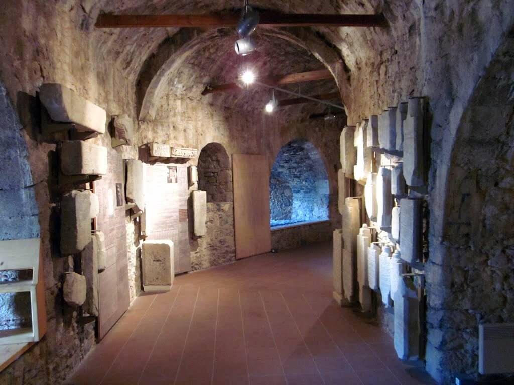 Η ΧΑΛΚΙΔΑ ΜΕΣΑ ΣΤΟΥΣ ΑΙΩΝΕΣ