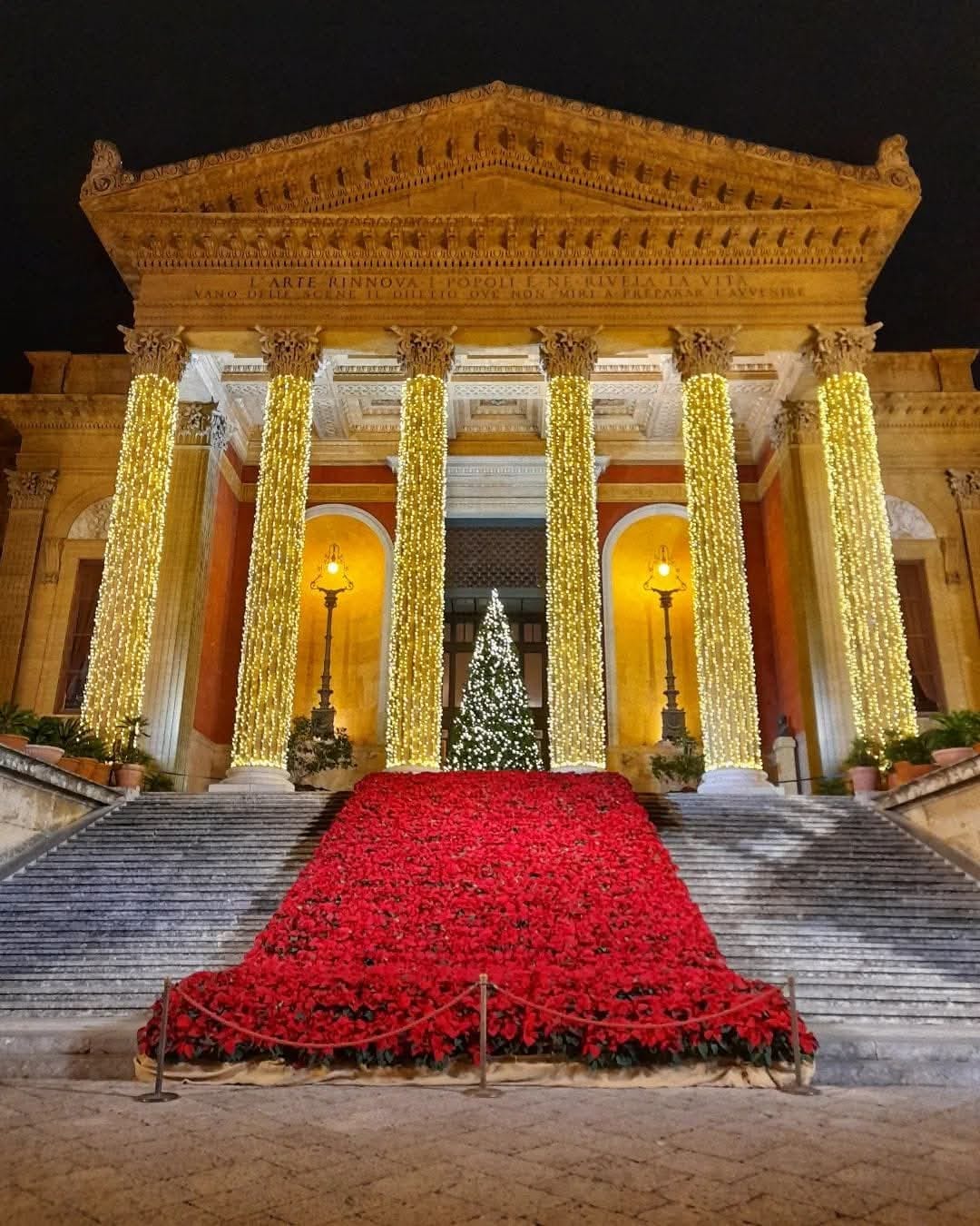Memnon Christmas ΧΡΙΣΤΟΥΓΕΝΝΙΑΤΙΚΗ ΕΚΔΡΟΜΗ ΣΤΟΝ ΙΤΑΛΙΚΟ ΝΟΤΟ