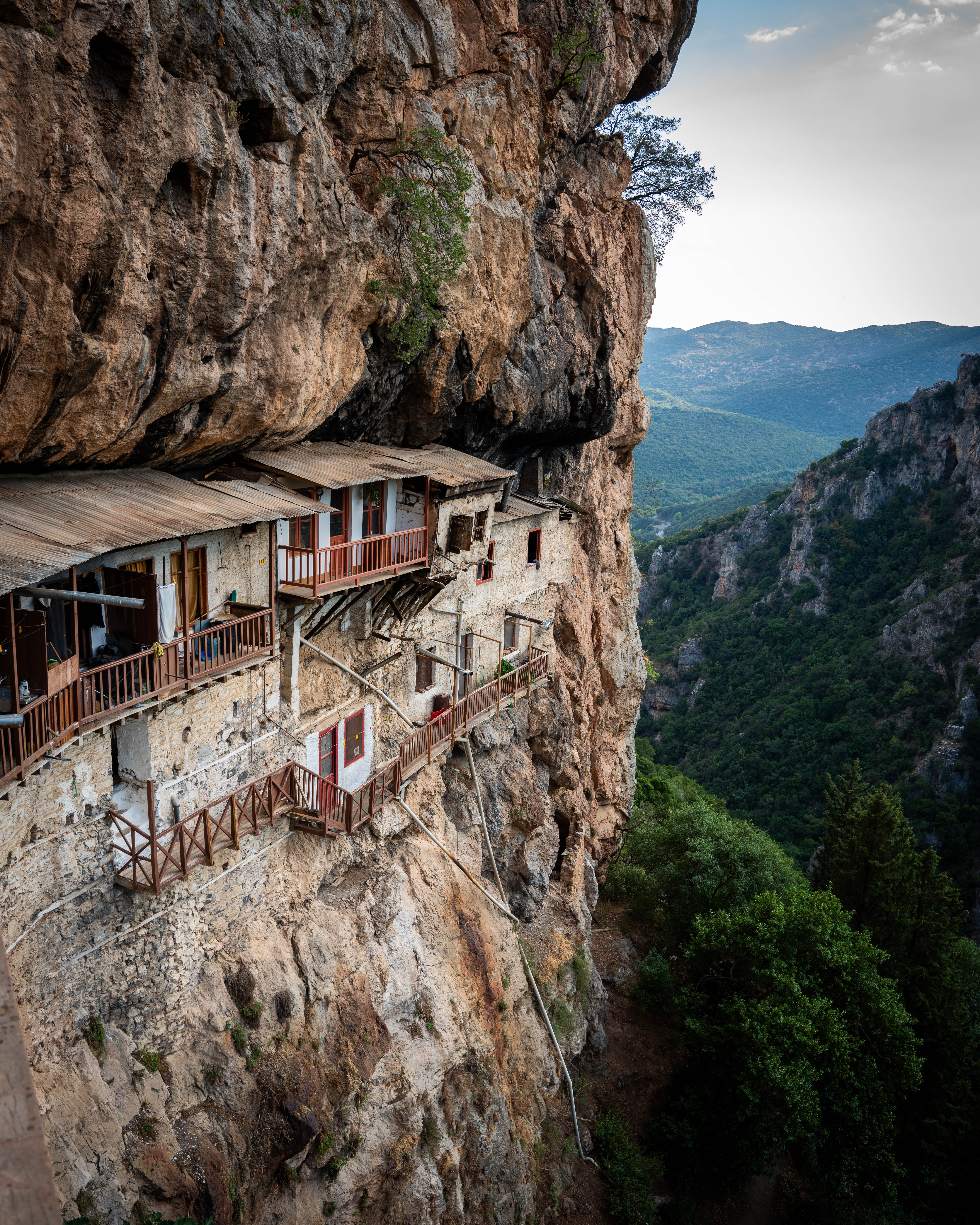 Πεζοπορία  στο ΦΑΡΑΓΓΙ ΛΟΥΣΙΟΥ-ΜΟΝΗ ΠΡΟΔΡΟΜΟΥ