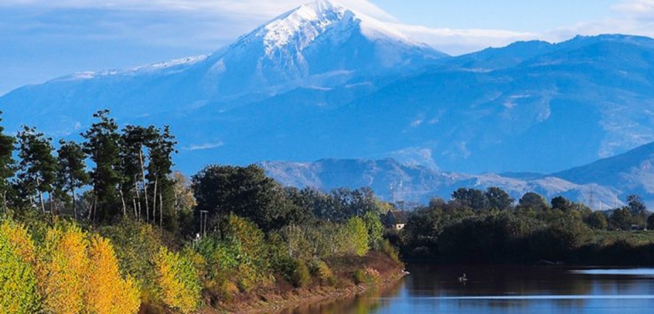 Memnon Christmas ΧΡΙΣΤΟΥΓΕΝΝΑ ΣΤΗΝ ΚΑΡΔΙΑ ΤΗΣ ΘΕΣΣΑΛΙΚΗΣ ΓΗΣ