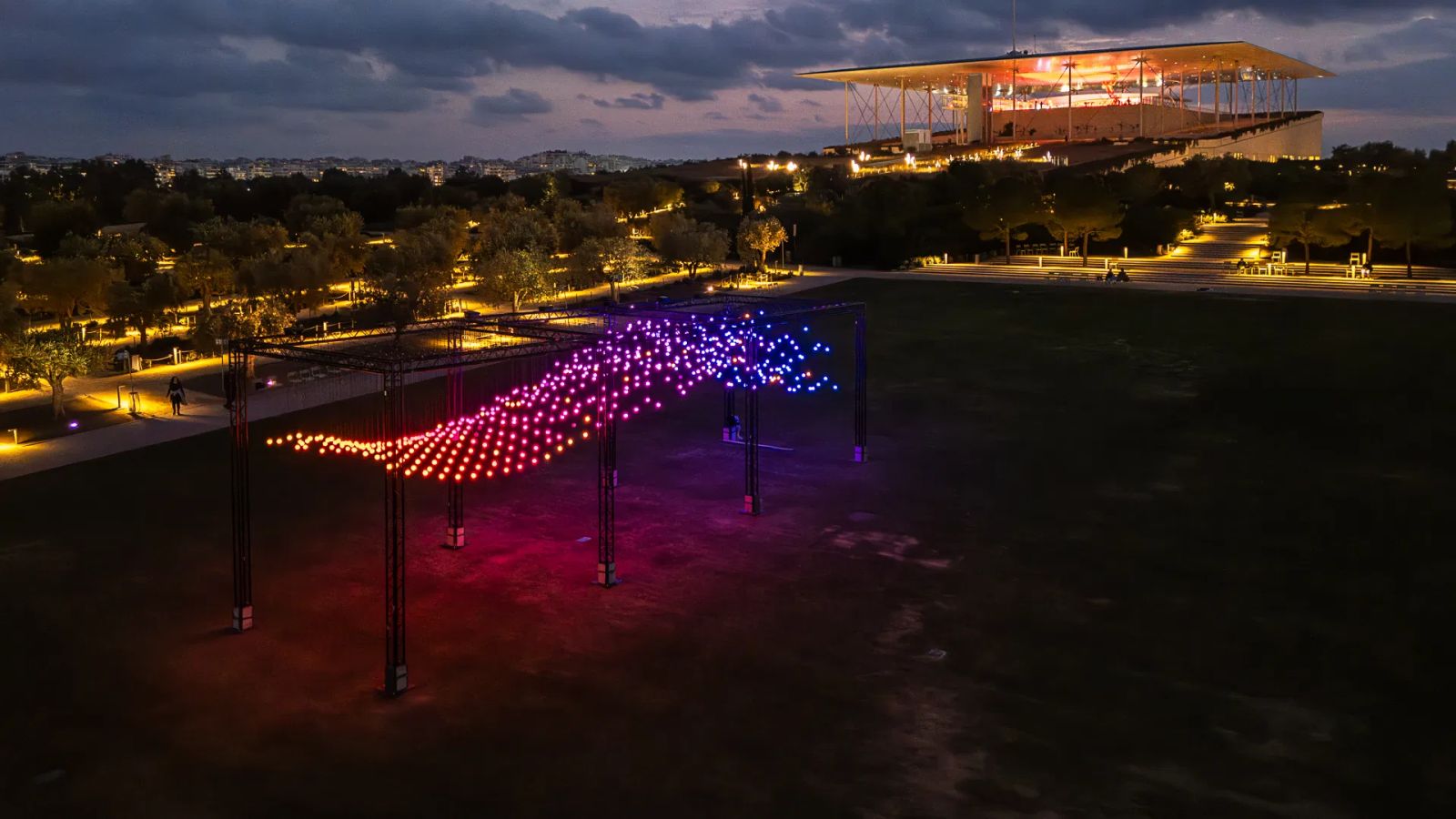 Μemnon Christmas ΓΙΟΡΤΙΝΗ ΑΘΗΝΑ ΤΟΥ ΣΗΜΕΡΑ