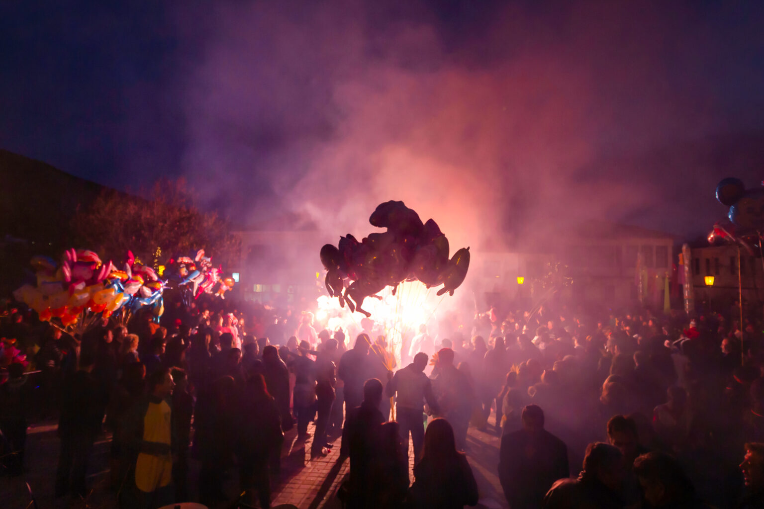 Memnon Christmas ΘΕΟΦΑΝΕΙΑ ΣΕ ΚΑΣΤΟΡΙΑ-ΠΡΕΣΠΕΣ-ΡΑΓΚΟΥΤΣΑΡΙΑ