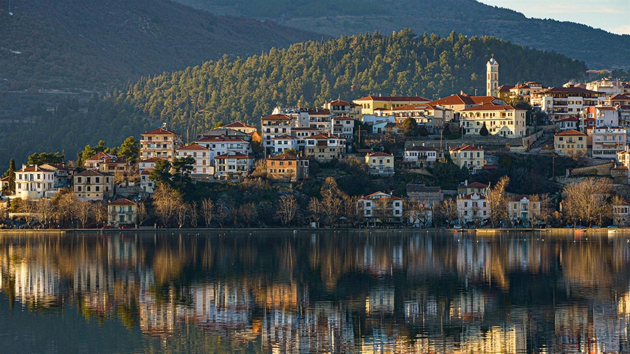 ΣΤΟΥΣ ΑΡΧΕΓΟΝΟΥΣ ΡΥΘΜΟΥΣ ΤΗΣ ΜΑΚΕΔΟΝΙΑΣ
