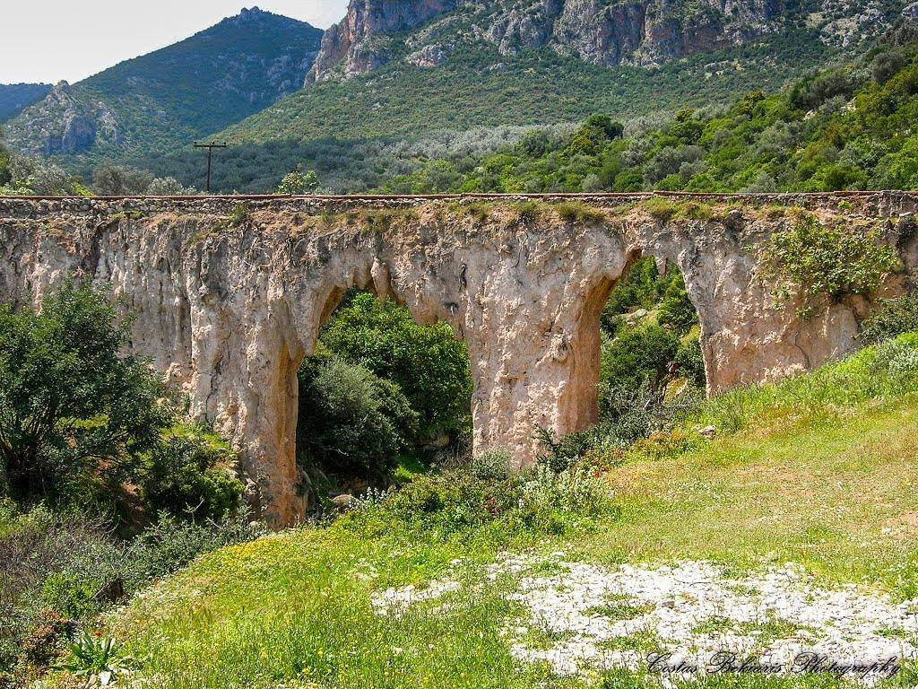 ΑΣΤΡΟΣ-ΜΟΝΗ ΛΟΥΚΟΥΣ-ΛΙΜΝΟΘΑΛΑΣΣΑ ΜΟΥΣΤΟΥ